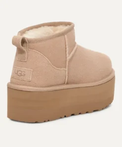 Alternative view of Women's Classic Ultra Mini Platform Sand