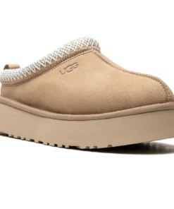 Alternative view of UGG Tazz Platform Sand Slippers
