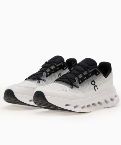 On Cloudtilt Black & White Ivory