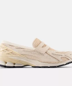 New Balance 1906L Bisque