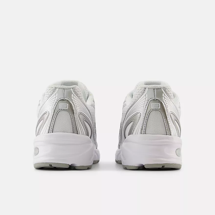 New Balance 740 Bungee Lace White Silver Metallic - Image 3