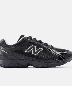 New Balance 204L  Black Timberwolf