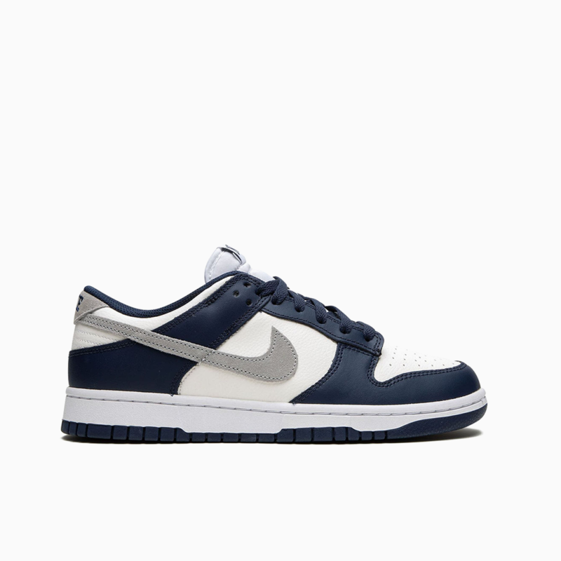 Nike SB Dunk Low midnight Navy