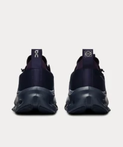Alternative view of On Running Loewe X Cloudtilt All Navy